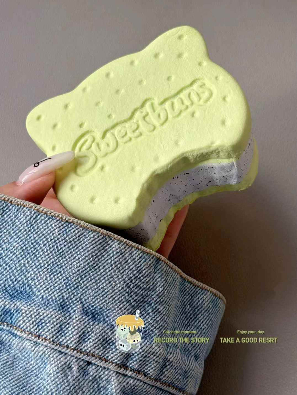 Sweetbuns Cat Biscuit