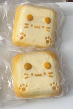 Load image into Gallery viewer, Cat Pita Bread
