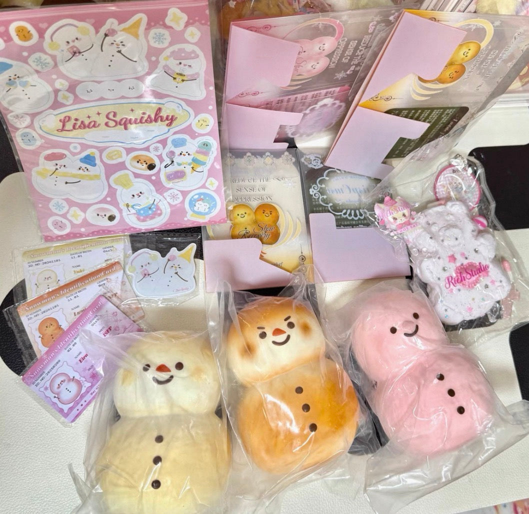 Lisa Squishy Snowman Bundle (set of 4)