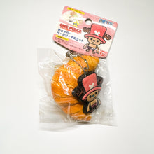 Load image into Gallery viewer, One Piece Chopper Bread squishy (set of 4)

