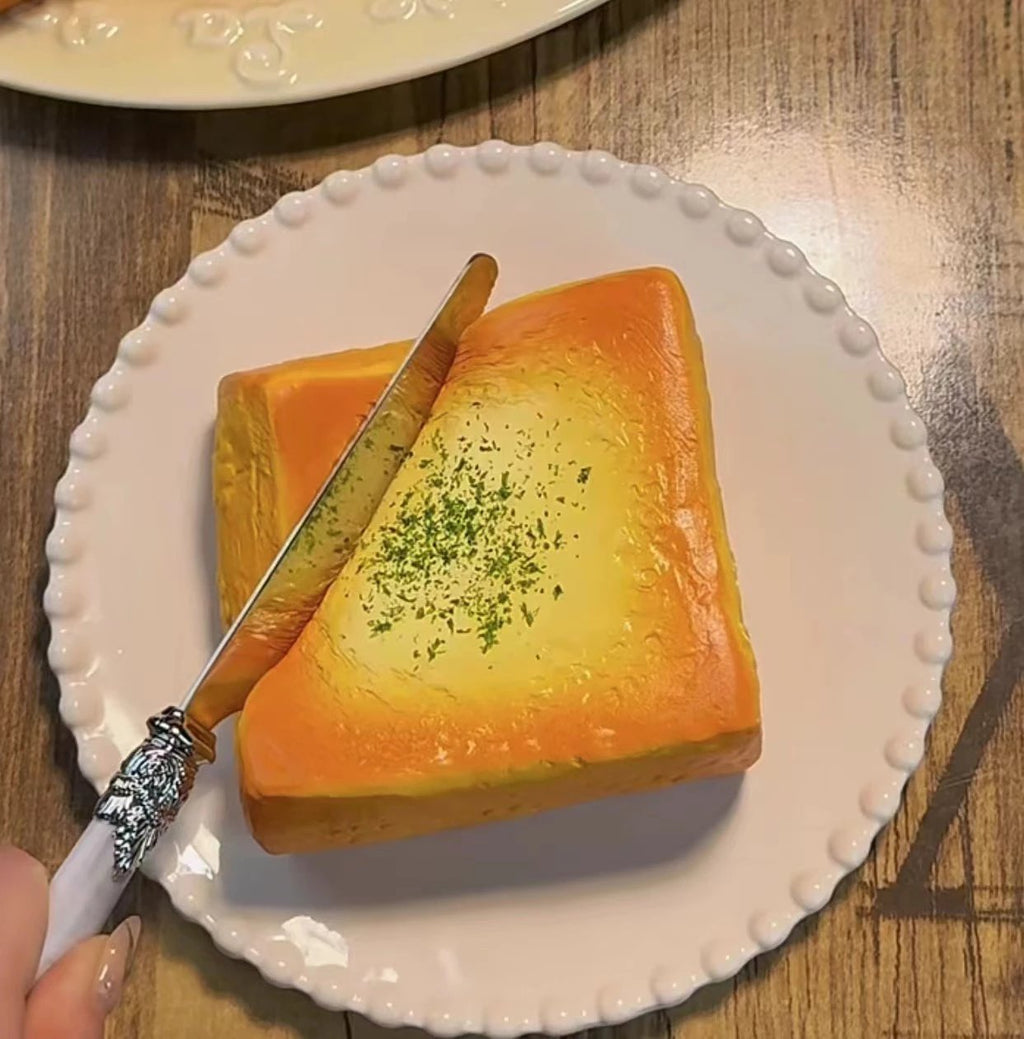 3an Roasted toast with garlic cheese