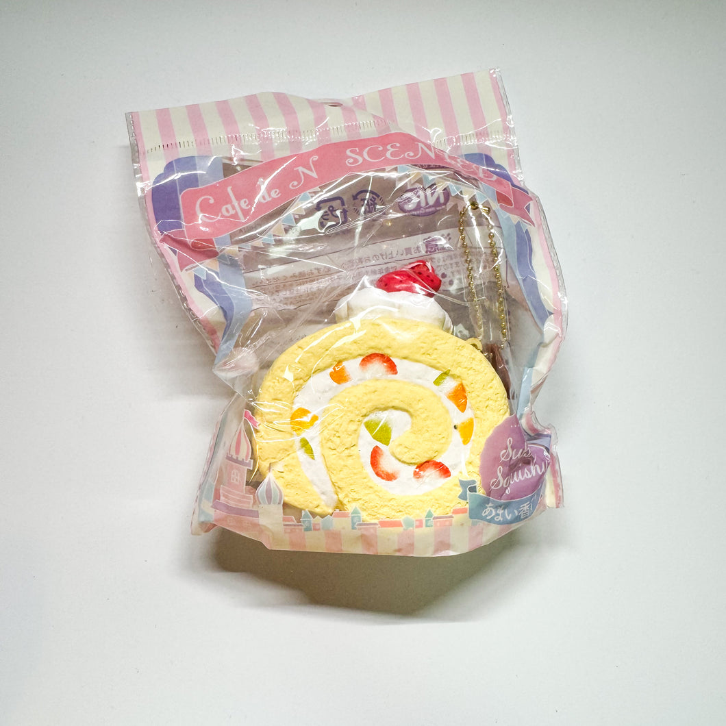 NIC Fruit Cakeroll Squishy