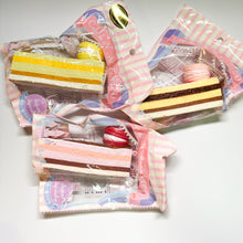 Load image into Gallery viewer, NIC macaroon cake squishy
