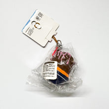 Load image into Gallery viewer, Cafe De N Cupcake Squishy
