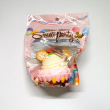 Load image into Gallery viewer, Mickey Mouse Tart Squishy
