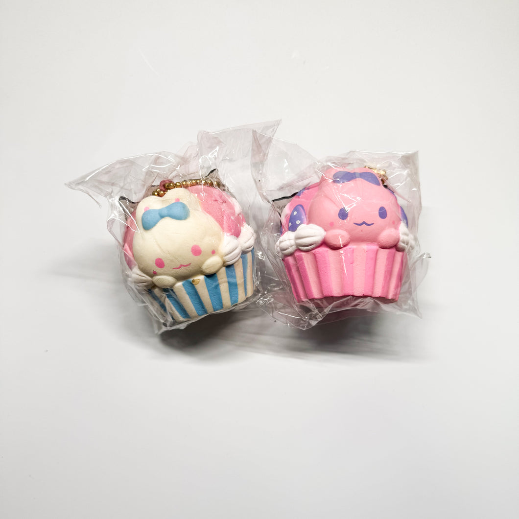 Mother Garden Rabbit Cupcake Squishy