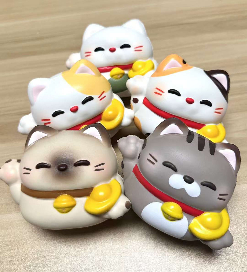 Mido Fortune Cat
