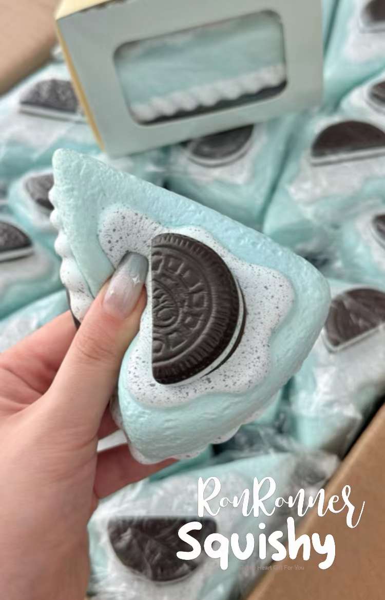 Oreo Cake Squishy