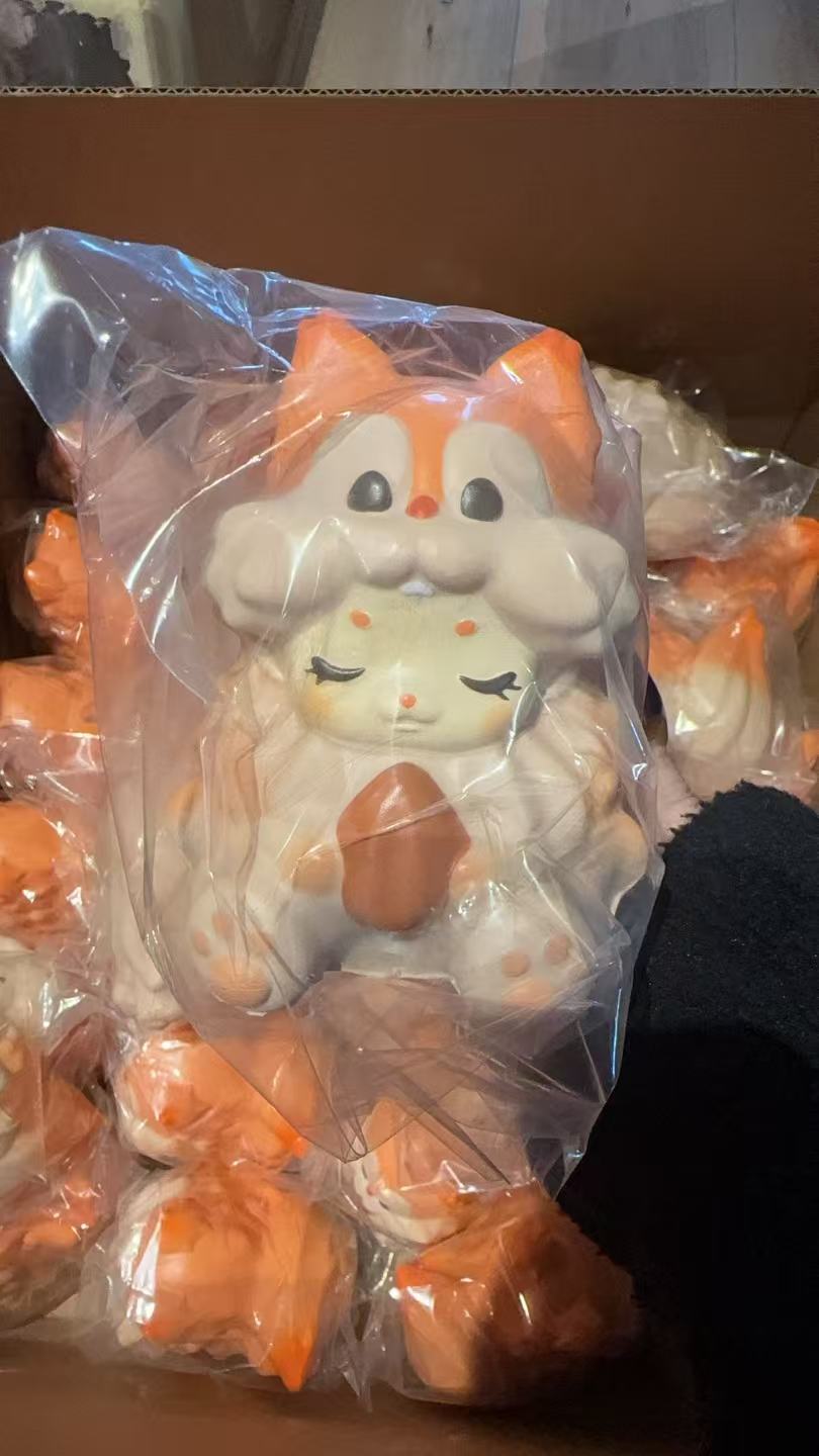 Squirrel Kuro Squishy (Orange)