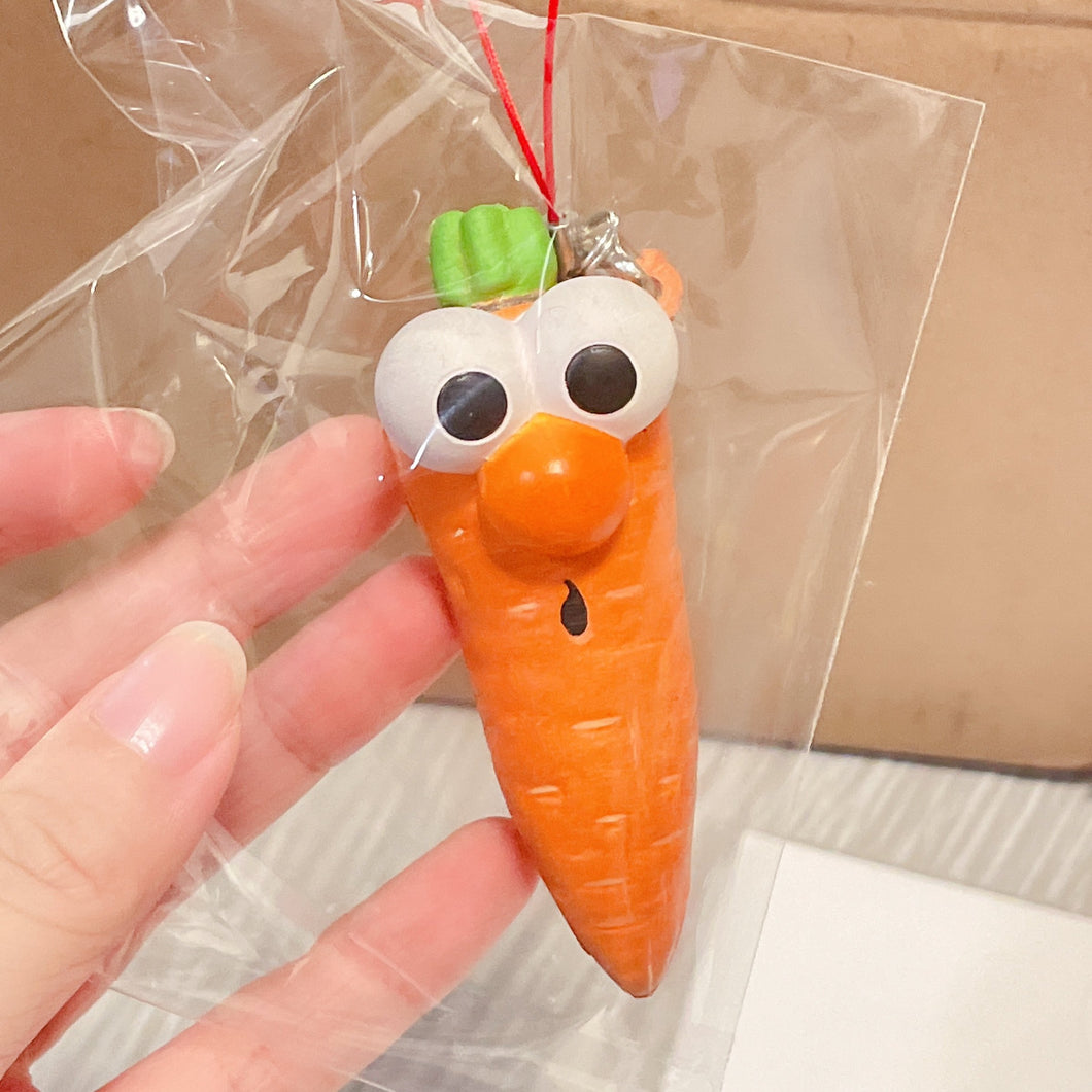 elmo carrot