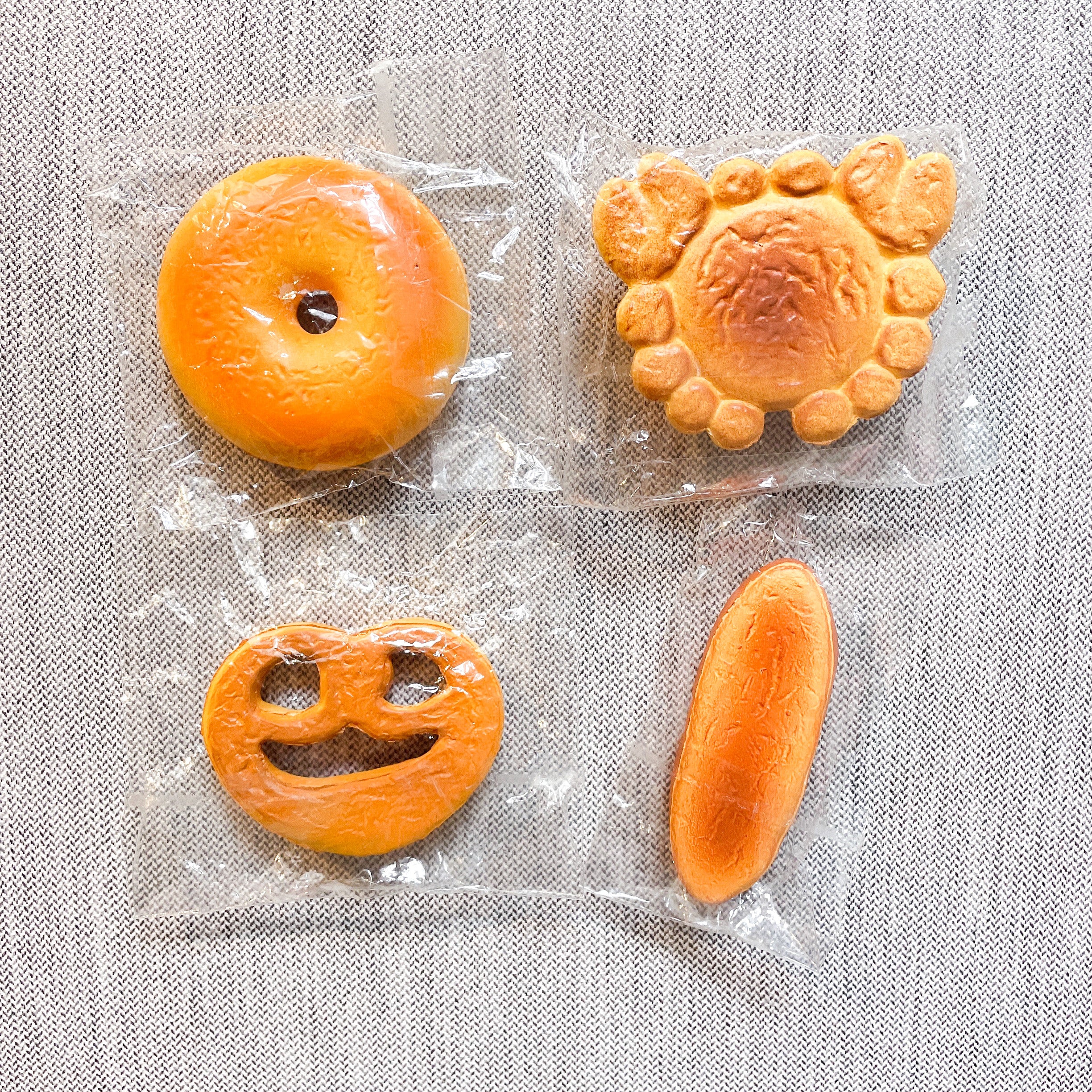 Realistic bread squishy