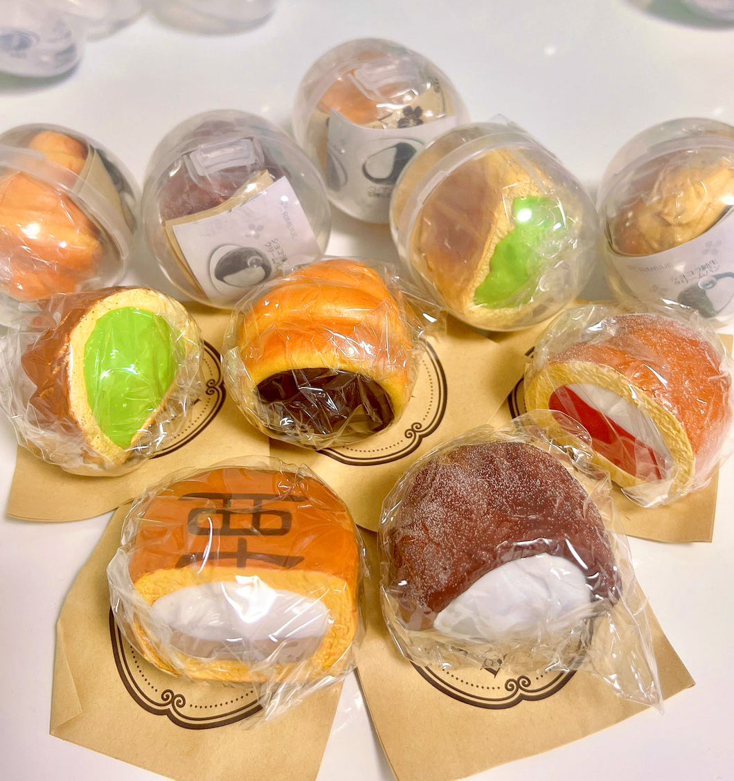 Japan gashapon bread squishy (set of 5)