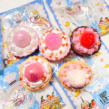 Load image into Gallery viewer, Pastry Petiti Petite Tart squishy
